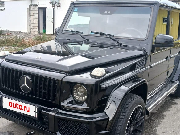 2002 Mercedes-Benz G-Класс 400 II (W463), чёрный, 3000000 рублей