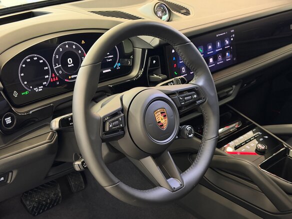 2026 Porsche Cayenne Coupé III Рестайлинг, чёрный, 17995000 рублей - вид 21
