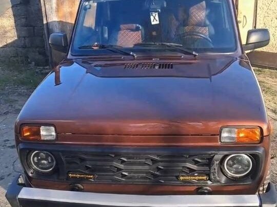 2020 Lada (ВАЗ) 2121 (4x4) I Рестайлинг (2020), коричневый, 800000 рублей - вид 1