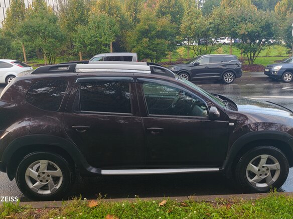 2015 Renault Duster I Рестайлинг, коричневый, 1040000 рублей - вид 4