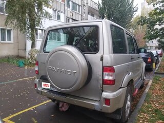 2012 УАЗ Патриот I Рестайлинг, серебристый, 600000 рублей, вид 4
