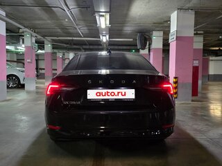 2021 Skoda Octavia IV (A8), чёрный, 1900000 рублей, вид 5