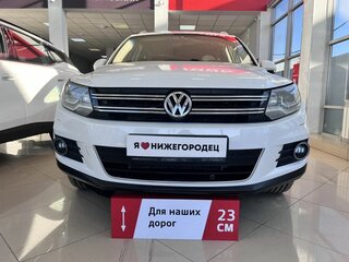 2012 Volkswagen Tiguan I Рестайлинг, белый, 1279000 рублей, вид 3
