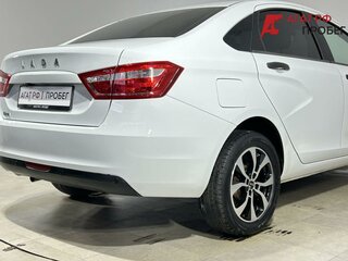 2018 Lada (ВАЗ) Vesta I, белый, 780000 рублей, вид 3