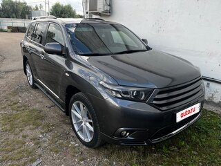 2011 Toyota Highlander II (XU40) Рестайлинг, серый, 1800000 рублей, вид 1