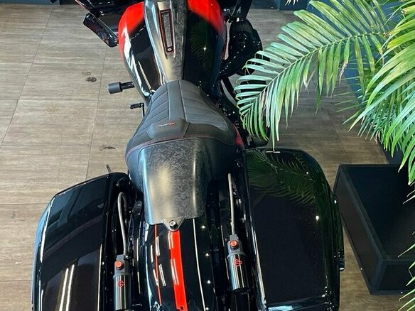2026 Harley-Davidson CVO Road Glide ST, красный, 7650000 рублей - вид 12