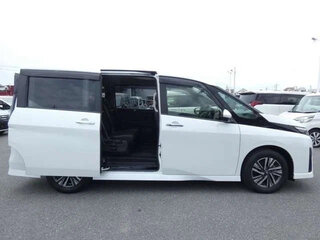 2023 Nissan Serena VI (C28), белый, 2250000 рублей, вид 3