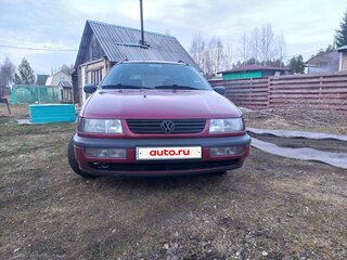 1994 Volkswagen Passat B4, пурпурный, 450000 рублей, вид 3