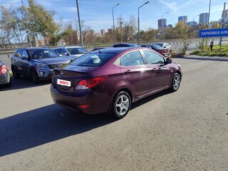 2013 Hyundai Solaris I, фиолетовый, 695000 рублей, вид 3