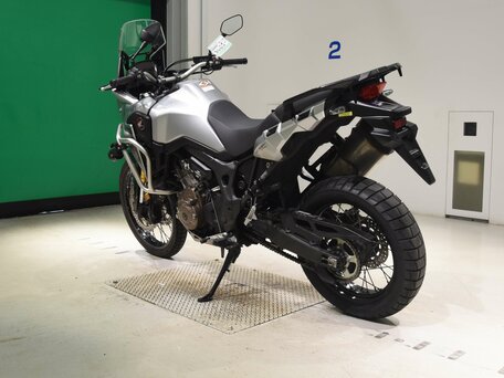 2016 Honda CRF 1000L Africa Twin, серебристый, 1000000 рублей, вид 3