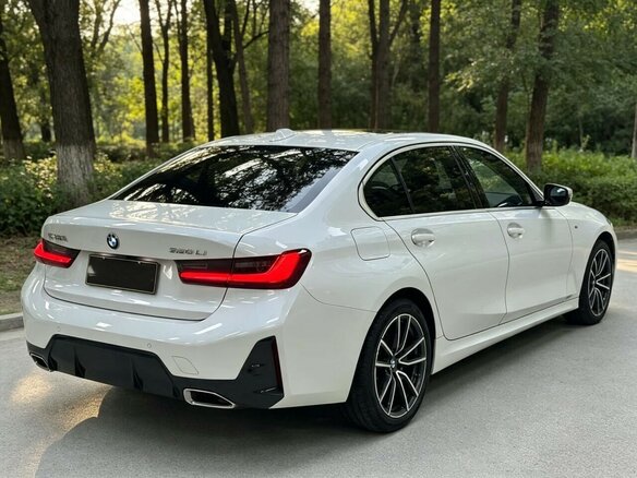 2023 BMW 3 серии Long 320Li VII (G2x) Рестайлинг, белый, 3420000 рублей - вид 4