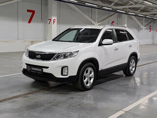 2019 Kia Sorento II Рестайлинг, белый, 1950000 рублей, вид 1