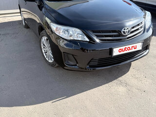 2010 Toyota Corolla X (E140, E150) Рестайлинг, чёрный, 800000 рублей, вид 2