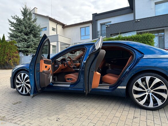 2023 Bentley Flying Spur III, синий, 21500000 рублей - вид 15