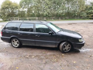 1995 Volkswagen Passat B4, чёрный, 180000 рублей, вид 2