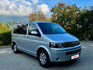 2010 Volkswagen Caravelle T5 Рестайлинг, серебристый, 1800000 рублей, вид 2