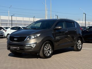 2014 Kia Sportage III Рестайлинг, серебристый, 1699990 рублей, вид 3