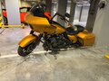 2023 Harley-Davidson Road Glide Special, золотистый, 2850000 рублей - вид 2
