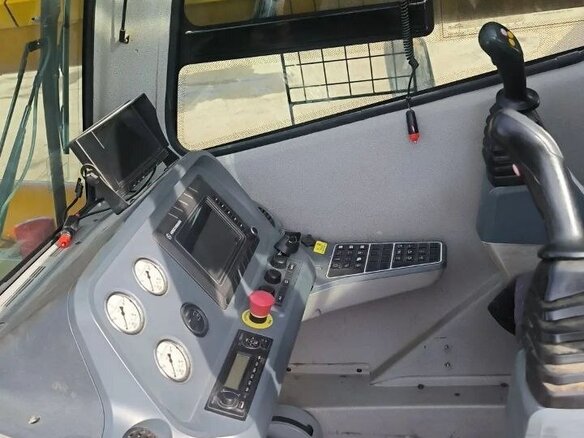 2022 XCMG XCT30_S, жёлтый, 13999999 рублей - вид 6