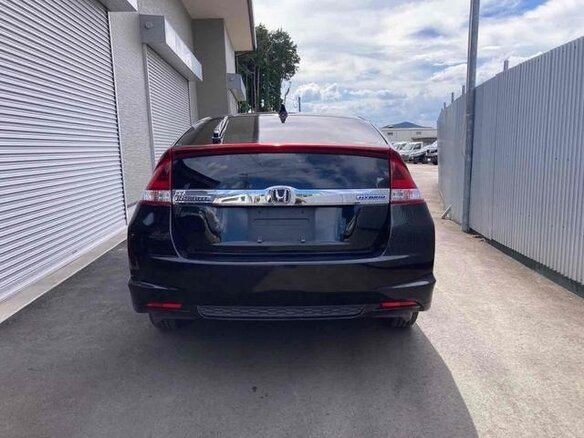 2014 Honda Insight II Рестайлинг, чёрный, 735000 рублей - вид 4