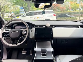 2025 Land Rover Range Rover Velar I Рестайлинг, серый, 7760750 рублей, вид 5