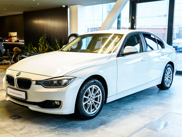 2014 BMW 3 серии 320i VI (F3x), белый, 1350000 рублей