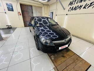2011 Opel Astra H Рестайлинг, чёрный, 435000 рублей, вид 1