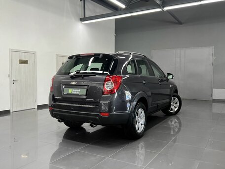 2013 Chevrolet Captiva I Рестайлинг, серый, 1140000 рублей, вид 2