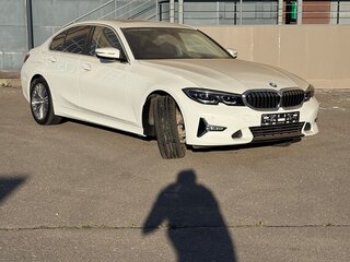 2021 BMW 3 серии 320i VII (G2x), белый, 4200000 рублей, вид 4