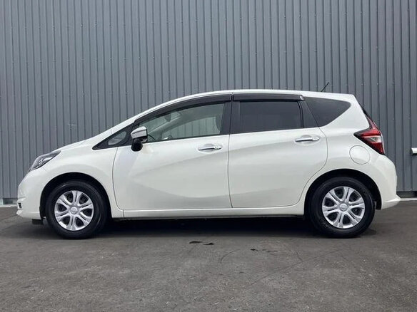 2020 Nissan Note II Рестайлинг, белый, 1090004 рублей - вид 5