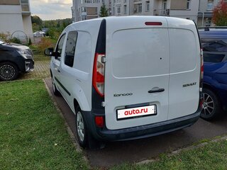 2015 Renault Kangoo II Рестайлинг, белый, 800000 рублей, вид 4