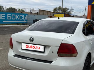 2015 Volkswagen Polo V, белый, 420000 рублей, вид 5