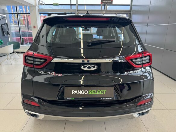 2024 Chery Tiggo 4 Pro I Рестайлинг, чёрный - вид 4