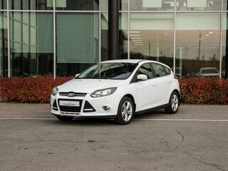 2013 Ford Focus III, белый, 820000 рублей, вид 1