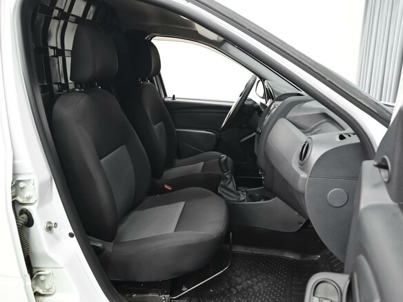 2024 Lada (ВАЗ) Largus I Рестайлинг, белый, 1490000 рублей - вид 6