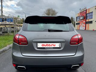 2010 Porsche Cayenne II (958), серый, 1850000 рублей, вид 5