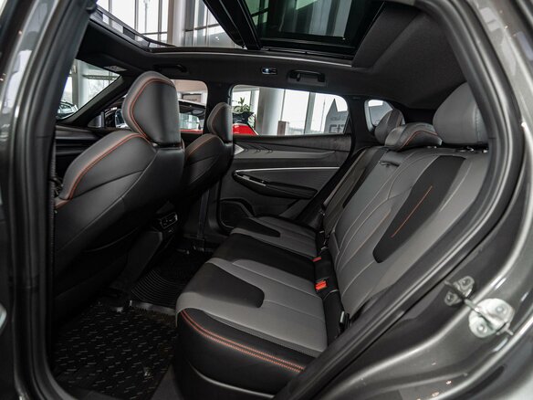2026 Geely Cityray, серый, 3384990 рублей - вид 14
