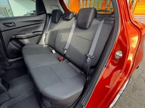 2022 Suzuki Swift V Рестайлинг, оранжевый, 750325 рублей - вид 19