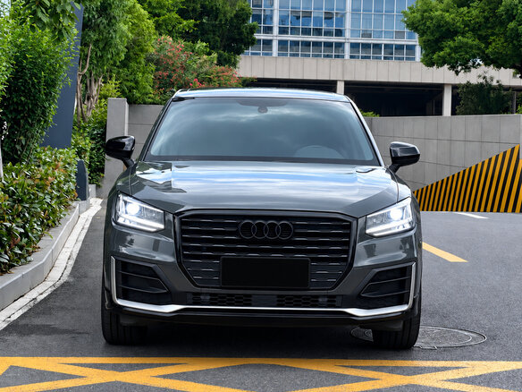 2023 Audi Q2 L 35 TFSI I Рестайлинг, серый, 1715000 рублей - вид 7