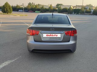 2009 Kia Cerato 5-speed II, серый, 795000 рублей, вид 5