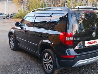 2014 Skoda Yeti I Рестайлинг, чёрный, 1200000 рублей, вид 5