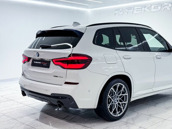 2018 BMW X3 20d xDrive III (G01), белый, 3750000 рублей - вид 32