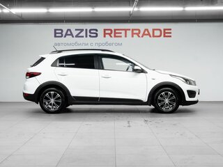 2018 Kia Rio X-Line IV, белый, 999000 рублей, вид 4