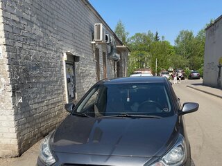 2011 Hyundai Solaris I, серый, 700000 рублей, вид 1