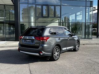 2015 Mitsubishi Outlander III Рестайлинг 2, серый, 1890000 рублей, вид 5