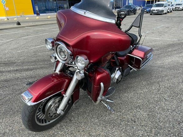 2009 Harley-Davidson Electra Glide, красный, 850000 рублей - вид 8