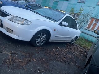 2000 Mazda Familia VIII (BJ), белый, 180000 рублей, вид 1