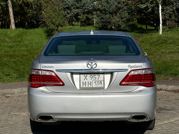 2010 Toyota Crown XIII (S200), серый, 1500000 рублей - вид 9