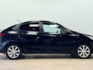 2013 Hyundai Solaris I, чёрный, 440000 рублей, вид 5