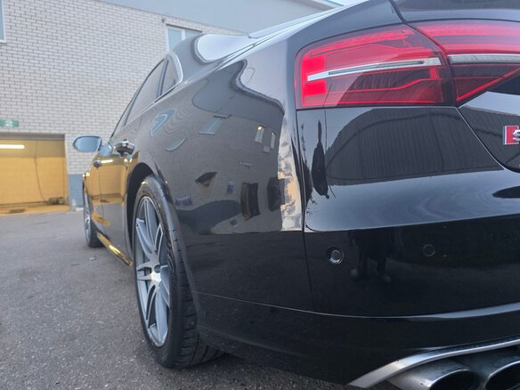 2014 Audi S8 III (D4) Рестайлинг, чёрный, 5100000 рублей - вид 11